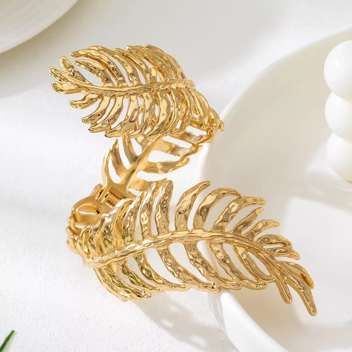 18K Gold - Plated Alloy Leaf Bracelet – travel - inspired by Aroundtheworldinarush