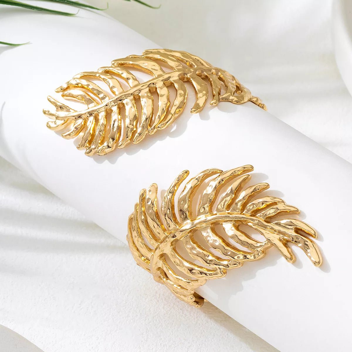 18K Gold - Plated Alloy Leaf Bracelet – travel - inspired by Aroundtheworldinarush