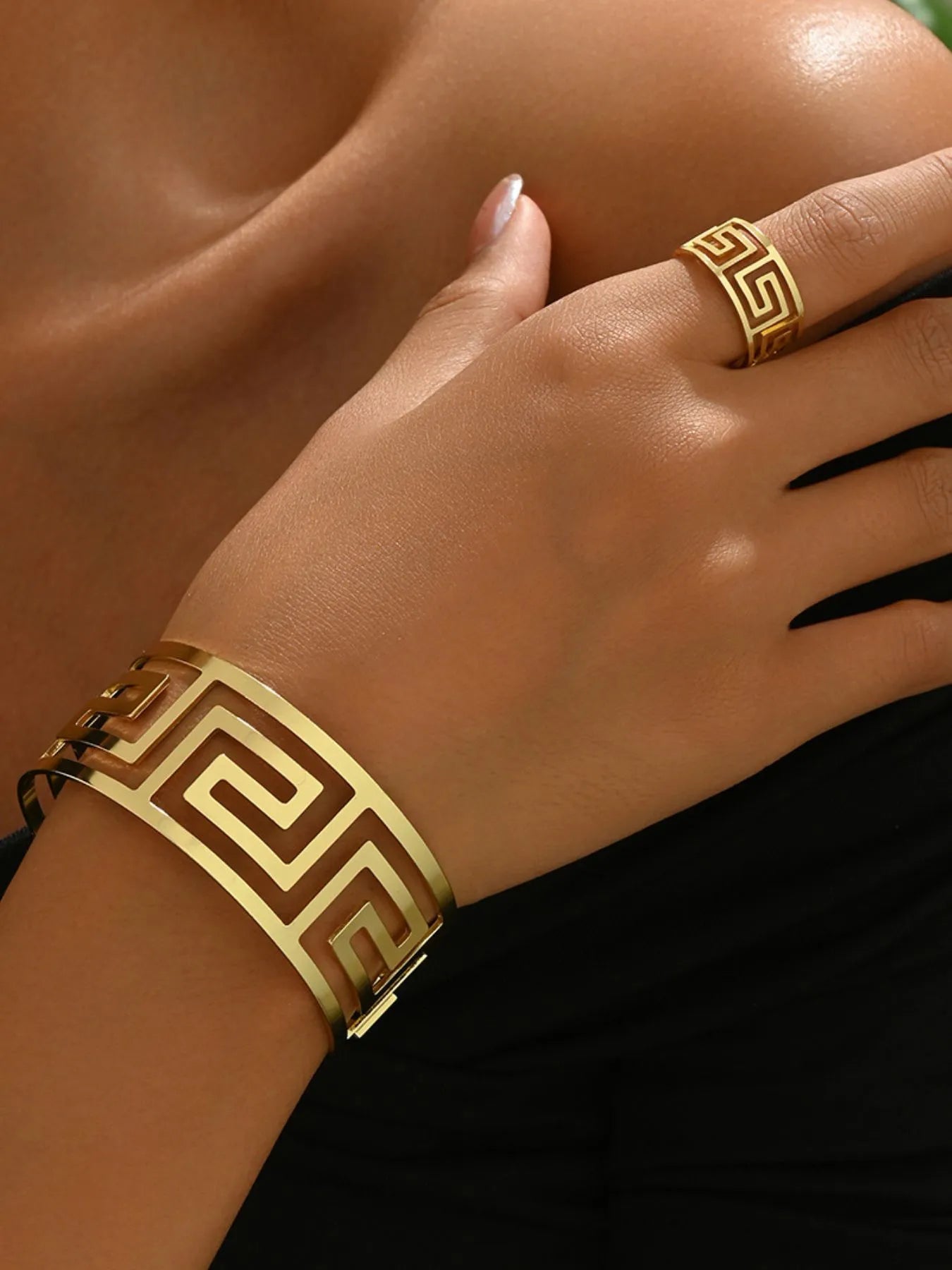 18K Gold - Plated Stainless Steel Geometric Bracelet and Ring Jewelry Set – travel - inspired by Aroundtheworldinarush