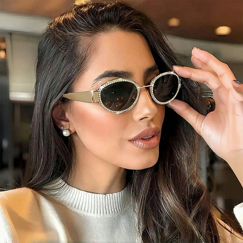 Rhinestones Decor Oval Sunglasses – travel - inspired by Aroundtheworldinarush