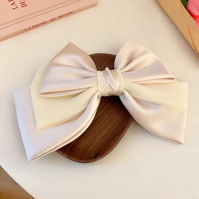 Bow Cloth Hair Clip – travel - inspired by Aroundtheworldinarush