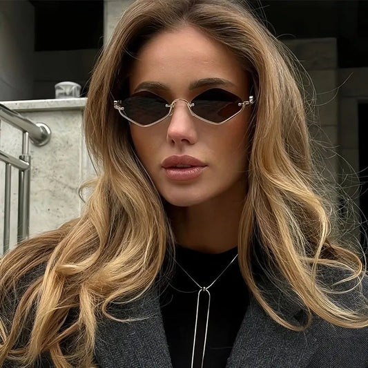 Cat Eye Sunglasses with Gold Metal Frame – travel - inspired by Aroundtheworldinarush