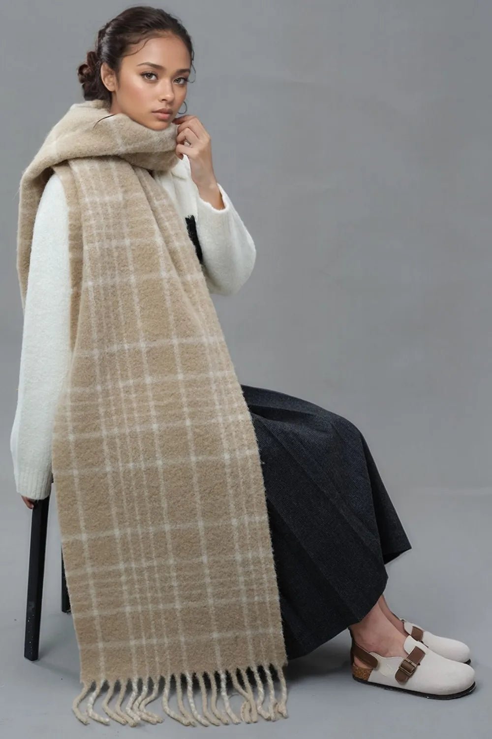 Fringe Plaid Thermal Scarf – travel - inspired by Aroundtheworldinarush