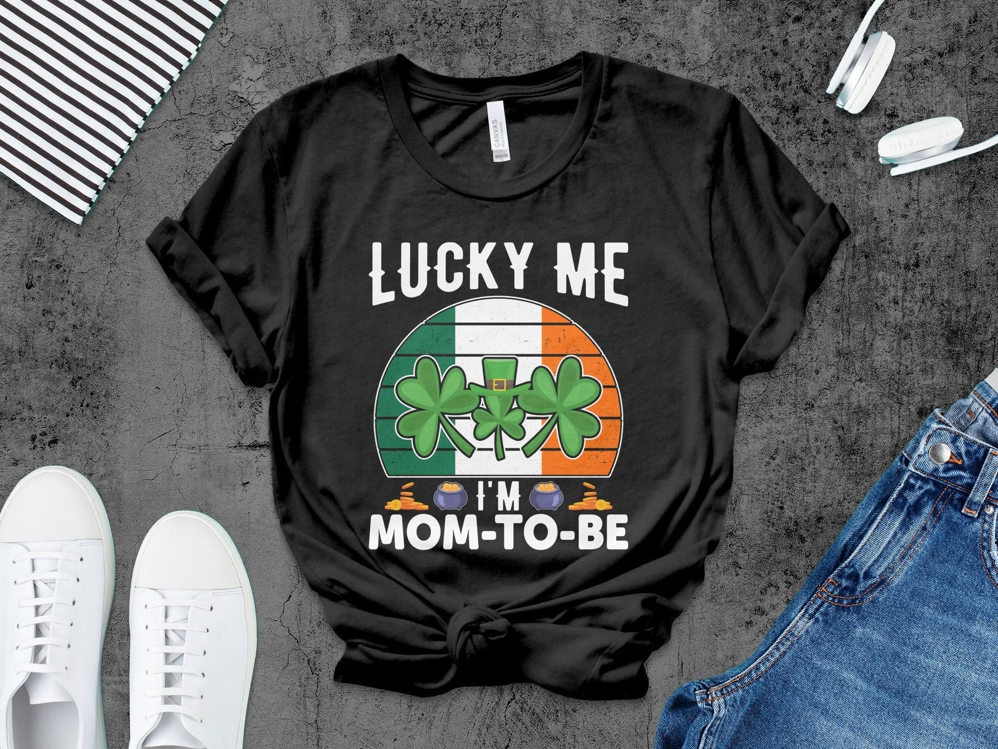 Lucky Me I'm Mom - to - be – travel - inspired Clothing by Aroundtheworldinarush