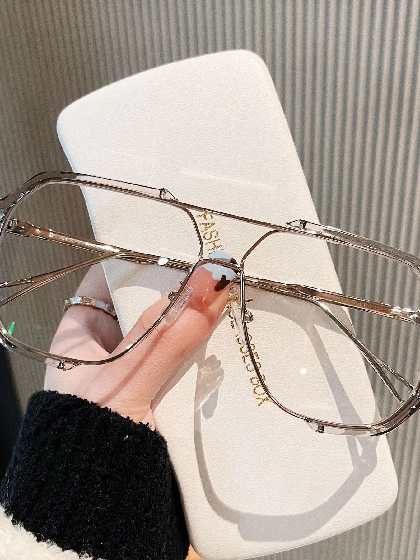 UV Protection Oversized Sunglasses – travel - inspired by Aroundtheworldinarush